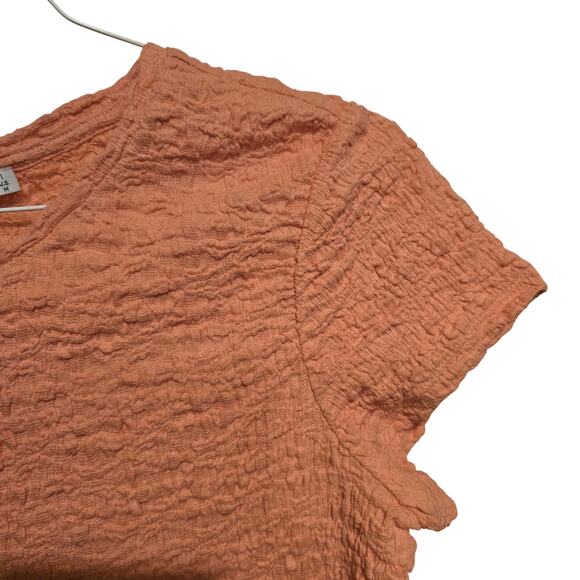 NWT Chico's Knit M Top Textured Cap Sleeve Tee Top Coral Blossom - Picture 9 of 10
